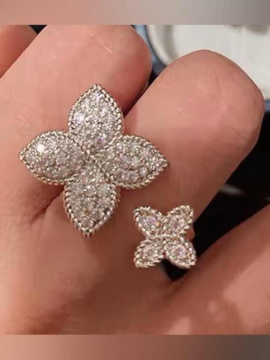 Anthropologie Jewelry - Adjustable Pavé Clover Ring | Sparkly Statement | Silver Tone